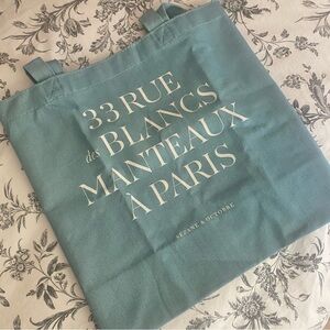 Sezane Chambray Blue Tote 🐟